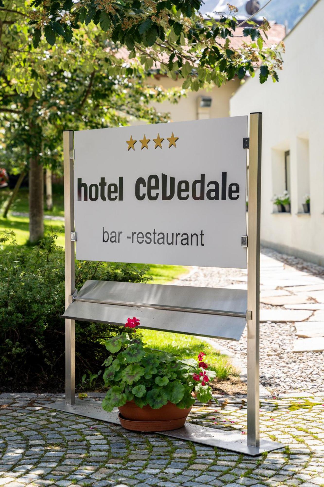 Hotel Cevedale ซอลดา ภายนอก รูปภาพ